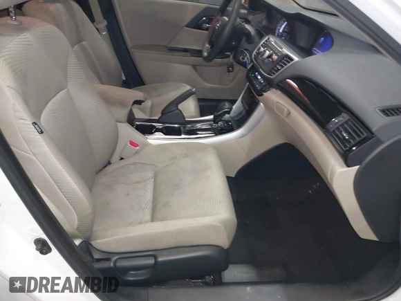 2016 Honda Accord Sedan LX with VIN 1HGCR2F31GA118046, listed as a IAAI auction lot 41606914 with 198,777 mi miles. Bid and sale history available at carsss.com. Image 5.