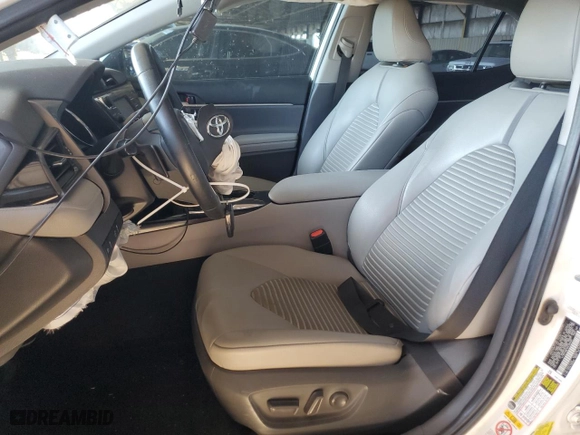 2019 Toyota Camry LE with VIN 4T1B11HK1KU186205, listed as a Copart auction lot 52455625 with 122,099 mi miles and Salvage Title. Bid and sale history available at carsss.com. Image 7.