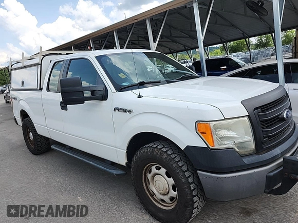 2013 Ford F-150 XL z VIN 1FTFX1EF3DKE62863, wystawiony jako IAAI lot #42561400 z przebiegiem 214 982 mil mil oraz . Historia ofert i sprzedaży dostępna na DreamBid. Obrazek 3.