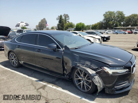 2019 Volvo S90 Momentum с VIN LVY102AK4KP097710, выставлен на аукционе Copart как лот 55883134 с пробегом 81 162 миль миль и Списание • Salvage title. История ставок и продаж доступна на DreamBid. Изображение 4.