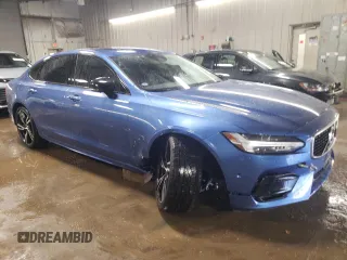 2020 Volvo S90 R-Design with VIN LVYA22MT9LP169906, listed as a Copart auction lot 48792825 with 70,494 mi miles and Salvage Title. Bid and sale history available at carsss.com. Image 4.