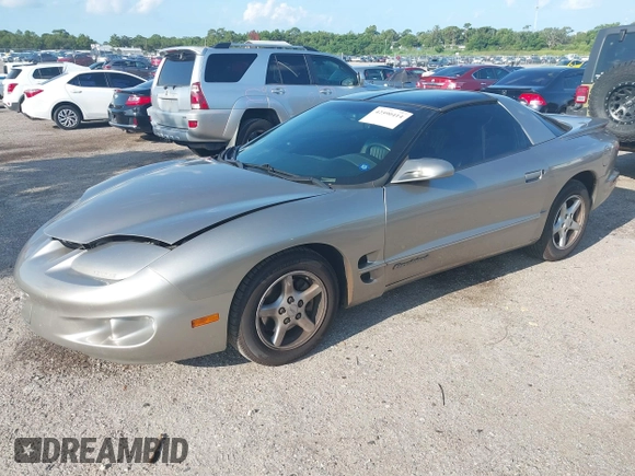 2001 Pontiac Firebird Firebird с VIN 2G2FS22K512124770, выставлен на аукционе IAAI как лот 42590414 с пробегом 57 212 миль миль и . История ставок и продаж доступна на DreamBid. Изображение 17.