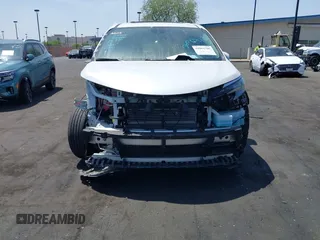 2024 Toyota Sienna XLE z VIN 5TDJSKFC9RS111099, wystawiony jako IAAI lot #42061708 z przebiegiem 15 741 mil mil oraz . Historia ofert i sprzedaży dostępna na DreamBid. Obrazek 13.