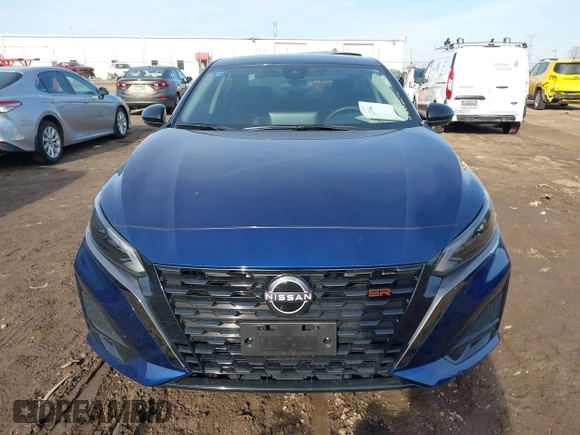 2024 Nissan Altima 2.5 SR with VIN 1N4BL4CW6RN426174, listed as a IAAI auction lot 41772294 with 4,369 mi miles. Bid and sale history available at carsss.com. Image 12.