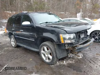 2009 Chevrolet Tahoe LTZ z VIN 1GNFK33039R148306, wystawiony jako IAAI lot #41599449 z przebiegiem 178 607 mil mil oraz . Historia ofert i sprzedaży dostępna na DreamBid. Obrazek 1.