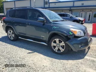 2008 Toyota RAV4 Sport with VIN JTMZK32V485019936, listed as a Copart auction lot 60456285 with 208,467 mi miles and Salvage title. Bid and sale history available at DreamBid. Image 4.