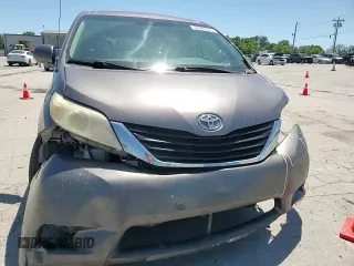 2011 Toyota Sienna LE AAS с VIN 5TDKK3DC4BS046973, выставлен на аукционе Copart как лот 58083875 с пробегом 322 399 миль миль и Списание • Salvage title. История ставок и продаж доступна на DreamBid. Изображение 14.