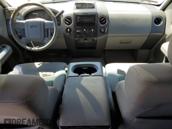 2006 Ford F-150 XLT z VIN 1FTPW14V86KD62485, wystawiony jako Copart lot #65241915 z przebiegiem 227 254 mil mil oraz Czysty tytuł • Clean title. Historia ofert i sprzedaży dostępna na DreamBid. Obrazek 8.