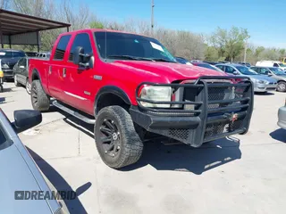 2005 Ford Super Duty F-250 XL with VIN 1FTSW21P65EB23116, listed as a IAAI auction lot 41857222 with 254,822 mi miles. Bid and sale history available at carsss.com. Image 1.