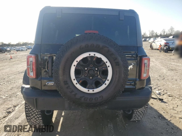 2024 Ford Bronco Badlands с VIN 1FMEE9BPXRLA90299, выставлен на аукционе Copart как лот 47808985 с пробегом 2 541 миль миль и Списание • Salvage title. История ставок и продаж доступна на DreamBid. Изображение 6.