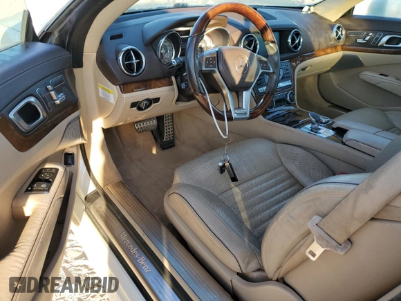 2013 Mercedes-Benz SL-Class SL 550 with VIN WDDJK7DA5DF007318, listed as a Copart auction lot 77696984 with 86,137 mi miles and Salvage Title. Bid and sale history available at carsss.com. Image 8.