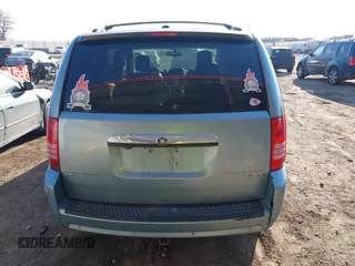 2010 Chrysler Town & Country Limited with VIN 2A4RR6DX9AR153422, listed as a IAAI auction lot 41686509 with 237,868 mi miles. Bid and sale history available at carsss.com. Image 16.