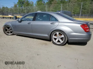 2012 Mercedes-Benz S 550 z VIN WDDNG9EB4CA455048, wystawiony jako Copart lot #54227215 z przebiegiem Nie podano mil oraz Nie do naprawy • Non repairable. Historia ofert i sprzedaży dostępna na DreamBid. Obrazek 2.