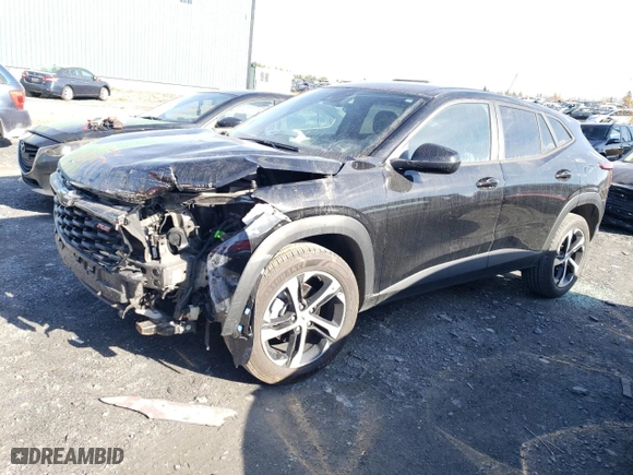 2024 Chevrolet Trax 1RS with VIN KL77LGE29RC141635, listed as a Copart auction lot 76754174 with 10,803 mi miles and Salvage Title. Bid and sale history available at carsss.com. Image 1.