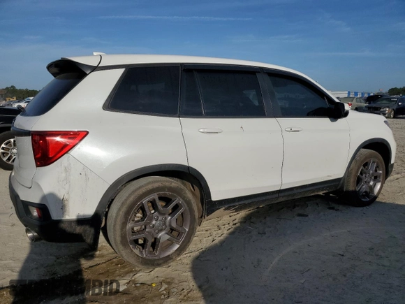 2022 Honda Passport EX-L z VIN 5FNYF7H58NB002422, wystawiony jako Copart lot #49114535 z przebiegiem 42 483 mil mil oraz Szkoda całkowita • Salvage title. Historia ofert i sprzedaży dostępna na DreamBid. Obrazek 3.