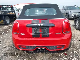 2017 MINI Convertible Cooper S с VIN WMWWG9C34H3C80967, выставлен на аукционе IAAI как лот 42116110 с пробегом 42 878 миль миль и . История ставок и продаж доступна на DreamBid. Изображение 17.