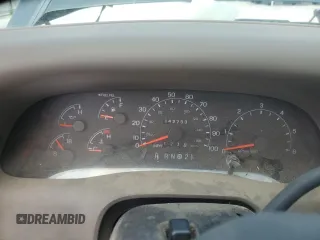 2000 Ford F-250 XL с VIN 1FTNX21L1YEB33533, выставлен на аукционе Copart как лот 58313795 с пробегом 142 753 миль миль и Списание • Salvage title. История ставок и продаж доступна на DreamBid. Изображение 9.
