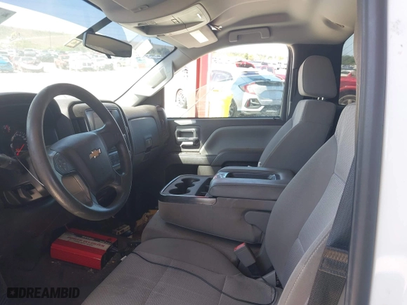 2018 Chevrolet Silverado 1500 Work Truck with VIN 1GCNCNEHXJZ346840, listed as a IAAI auction lot 41636787 with 118,131 mi miles. Bid and sale history available at carsss.com. Image 5.