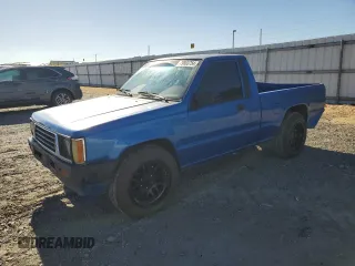 1992 Mitsubishi Mighty Max with VIN JA7FL24W9NP015815, listed as a Copart auction lot 79803754 with 170,580 mi miles and Salvage Title. Bid and sale history available at DreamBid. Image 1.