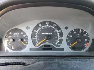 1996 Mercedes-Benz C with VIN WDBHM36E8TF345885, listed as a Copart auction lot 49954735 with Not Provided miles and Clean Title. Bid and sale history available at DreamBid. Image 9.