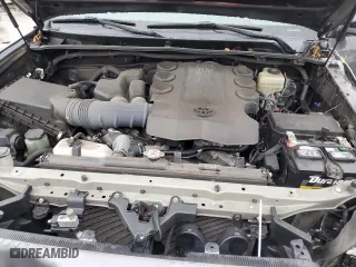 2018 Toyota 4Runner SR5 with VIN JTEBU5JR9J5598533, listed as a Copart auction lot 41767245 with 66,779 mi miles and Salvage Title. Bid and sale history available at carsss.com. Image 14.