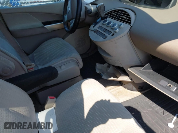 2004 Nissan Quest S with VIN 5N1BV28U74N330476, listed as a IAAI auction lot 42122746 with Not Provided miles. Bid and sale history available at carsss.com. Image 5.