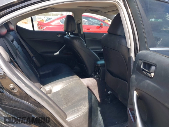 2007 Lexus IS 350 with VIN JTHBE262672007739, listed as a IAAI auction lot 41914208 with 200,643 mi miles and . Bid and sale history available at DreamBid. Image 8.