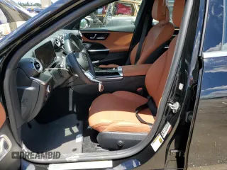 2023 Mercedes-Benz C 300 z VIN W1KAF4GB3PR137916, wystawiony jako Copart lot #60498954 z przebiegiem 8 091 mil mil oraz Szkoda całkowita • Salvage title. Historia ofert i sprzedaży dostępna na DreamBid. Obrazek 7.