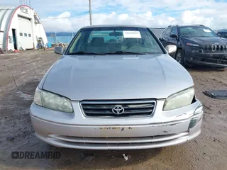 2001 Toyota Camry CE with VIN 4T1BG22K51U860223, listed as a IAAI auction lot 41650629 with 219,328 mi miles. Bid and sale history available at carsss.com. Image 12.