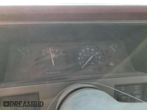 1985 Jeep Cherokee с VIN 1JCWB7742FT144063, выставлен на аукционе Copart как лот 84050844 с пробегом 80 072 миль миль и Чистый • Clean title. История ставок и продаж доступна на DreamBid. Изображение 9.