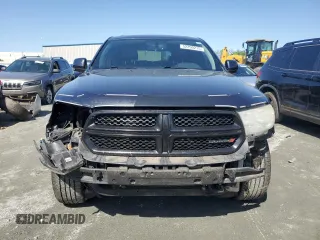 2013 Dodge Durango Crew z VIN 1C4RDHDG3DC700276, wystawiony jako Copart lot #52290215 z przebiegiem 198 243 mil mil oraz Szkody całkowita. Historia ofert i sprzedaży dostępna na DreamBid. Obrazek 5.