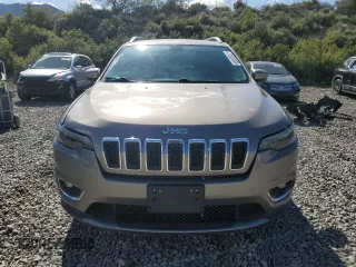 2019 Jeep Cherokee Limited with VIN 1C4PJMDX1KD345527, listed as a Copart auction lot 57636585 with 70,385 mi miles and Salvage title. Bid and sale history available at DreamBid. Image 5.