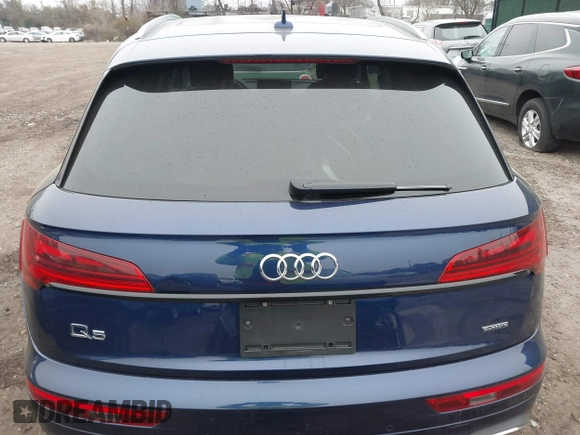 2021 Audi Q5 Premium Plus with VIN WA1BAAFY6M2059311, listed as a IAAI auction lot 41909864 with 44,059 mi miles. Bid and sale history available at carsss.com. Image 16.