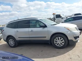 2016 Chevrolet Traverse LS with VIN 1GNKRFKD4GJ133311, listed as a IAAI auction lot 41541748 with 1 mi miles. Bid and sale history available at carsss.com. Image 13.