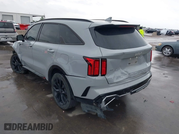 2022 Kia Sorento X-Line SX Prestige with VIN 5XYRKDLF9NG129963, listed as a IAAI auction lot 42159573 with 40,443 mi miles and . Bid and sale history available at DreamBid. Image 3.