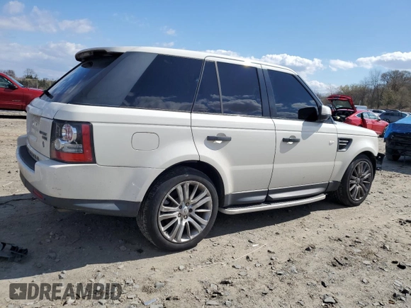 2010 Land Rover Range Rover Sport HSE LUX with VIN SALSK2D40AA233196, listed as a Copart auction lot 50667415 with 121,382 mi miles and Salvage Title. Bid and sale history available at carsss.com. Image 3.