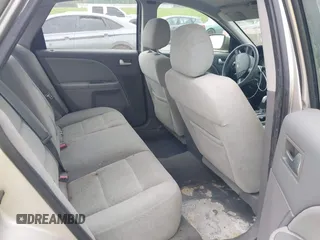 2006 Ford Five Hundred SE с VIN 1FAFP23106G160133, выставлен на аукционе IAAI как лот 42284758 с пробегом 216 810 миль миль и . История ставок и продаж доступна на DreamBid. Изображение 8.