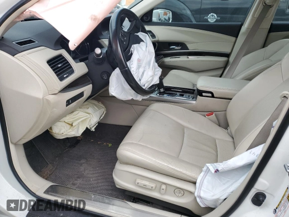 2015 Acura RLX Tech Pkg with VIN JH4KC1F54FC000596, listed as a Copart auction lot 84196324 with 0 mi miles and Salvage Title. Bid and sale history available at carsss.com. Image 7.