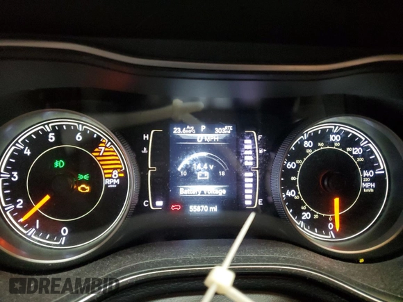 2020 Jeep Cherokee Altitude z VIN 1C4PJMLX0LD647894, wystawiony jako Copart lot #51682485 z przebiegiem 55 870 mil mil oraz Szkoda całkowita • Salvage title. Historia ofert i sprzedaży dostępna na DreamBid. Obrazek 9.