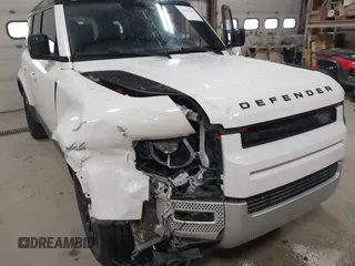 2020 Land Rover Defender SE with VIN SALEPEEU6L2010608, listed as a IAAI auction lot 41541187 with 49,733 mi miles and . Bid and sale history available at DreamBid. Image 6.