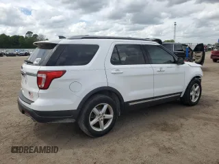 2018 Ford Explorer XLT with VIN 1FM5K7D86JGA02347, listed as a Copart auction lot 50461305 with 90,481 mi miles and Non Repairable. Bid and sale history available at DreamBid. Image 3.