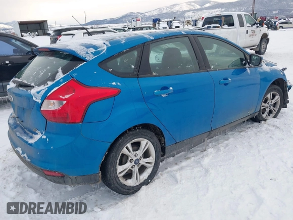 2014 Ford Focus SE with VIN 1FADP3K22EL176833, listed as a IAAI auction lot 41509937 with Not Provided miles. Bid and sale history available at carsss.com. Image 4.