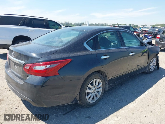 2018 Nissan Altima SV with VIN 1N4AL3AP6JC153366, listed as a IAAI auction lot 41847415 with 79,710 mi miles and . Bid and sale history available at carsss.com. Image 4.