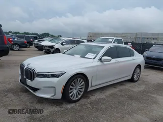2020 BMW 7 Series 740i z VIN WBA7T2C07LCE11573, wystawiony jako IAAI lot #42474689 z przebiegiem 63 015 mil mil oraz . Historia ofert i sprzedaży dostępna na DreamBid. Obrazek 17.
