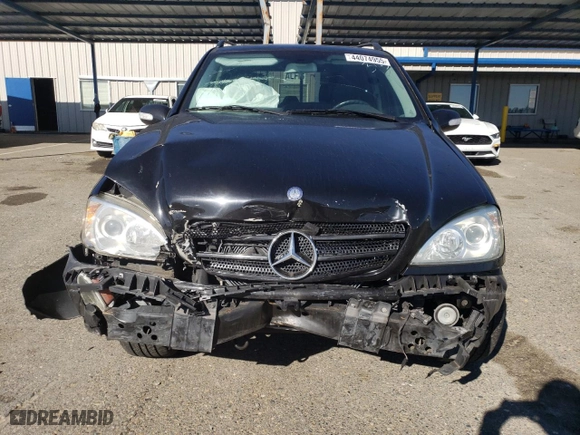 2003 Mercedes-Benz M-Class 3.7L with VIN 4JGAB57E13A425248, listed as a Copart auction lot 44074955 with 148,925 mi miles and Salvage Title. Bid and sale history available at carsss.com. Image 5.