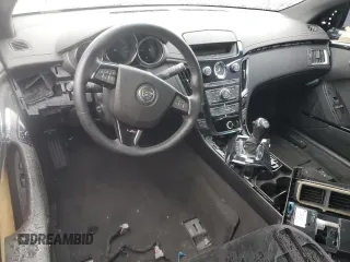 2012 Cadillac CTS-V z VIN 1G6DV1EP4C0137643, wystawiony jako Copart lot #87489284 z przebiegiem Nie podano mil oraz Szkoda całkowita • Salvage title. Historia ofert i sprzedaży dostępna na DreamBid. Obrazek 8.