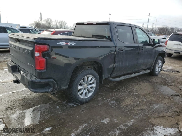 2021 Chevrolet Silverado 1500 Custom with VIN 3GCPYBEK7MG205393, listed as a Copart auction lot 44528985 with 27,819 mi miles and Clean Title. Bid and sale history available at carsss.com. Image 3.