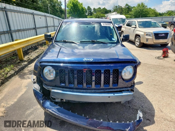 2014 Jeep Patriot Sport with VIN 1C4NJPBA8ED619642, listed as a Copart auction lot 61964845 with 137,182 mi miles and Clean title. Bid and sale history available at DreamBid. Image 5.