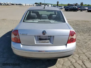 2003 Volkswagen Passat GL with VIN WVWMD63B83P045138, listed as a Copart auction lot 46531755 with 219,355 mi miles and Salvage Title. Bid and sale history available at carsss.com. Image 6.