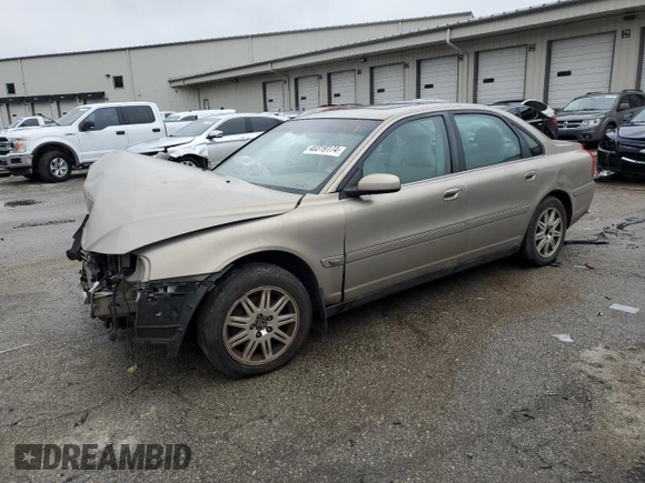 2005 Volvo S80 with VIN YV1TS592051407935, listed as a Copart auction lot 40319174 with 0 mi miles and Salvage Title. Bid and sale history available at carsss.com. Image 1.